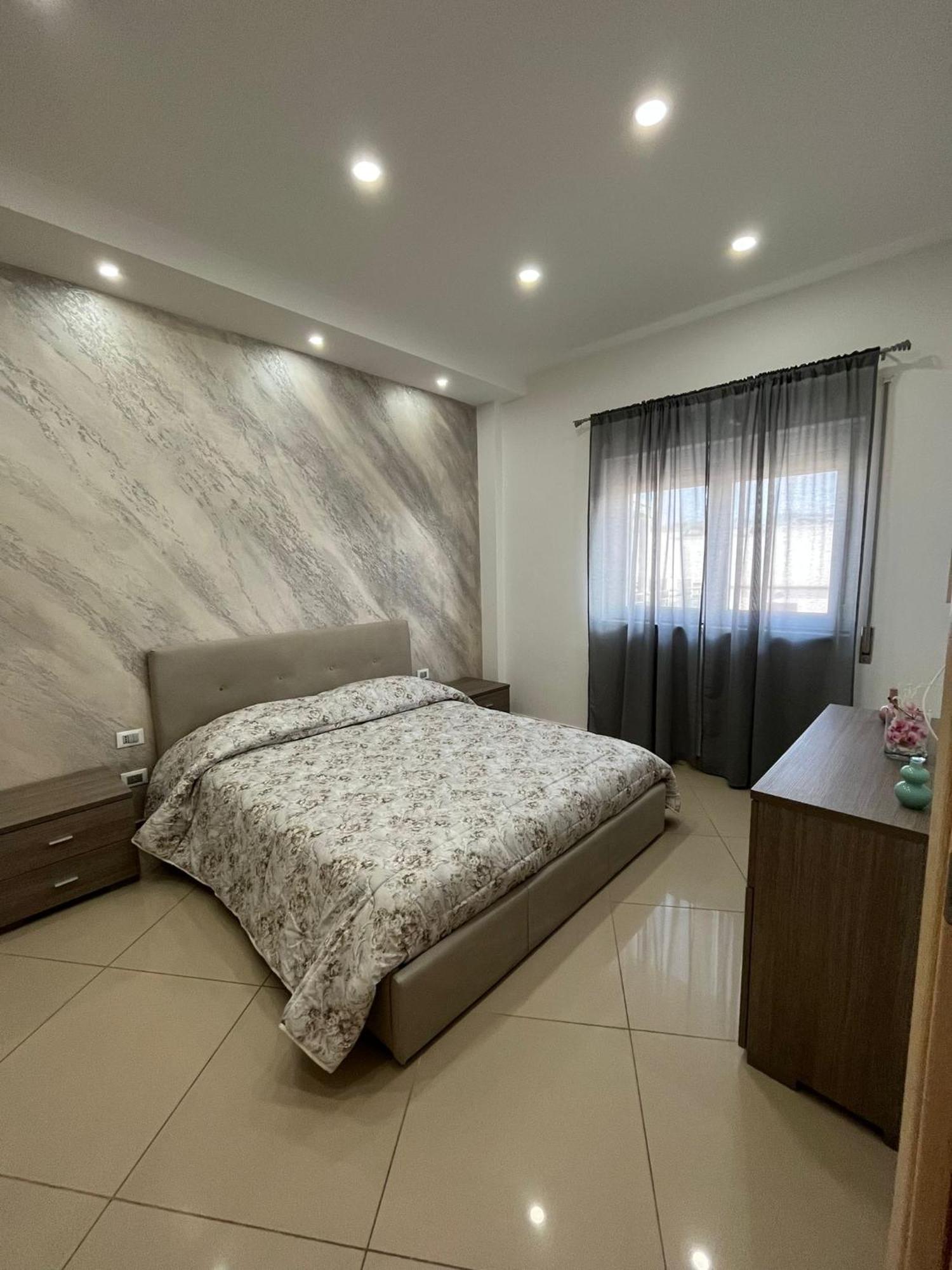 Casa Vacanza Helios Leonforte 외부 사진
